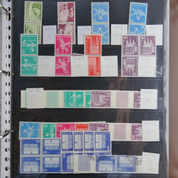 Suisse lot de timbres en feuilles, blocs neufs** et oblitérés en un album.