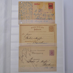 Lot de +125 marques postales du monde en un album.