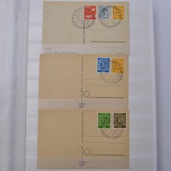 Lot de +125 marques postales du monde en un album.