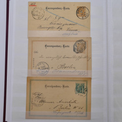 Lot de +125 marques postales du monde en un album.