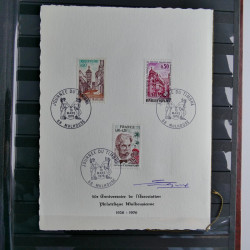 Collection timbres, commémoratifs Albert Schweitzer en un album.