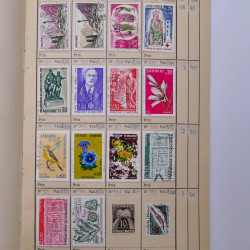 Colonies Françaises lot de +2000 timbres en 14 carnets à choix.