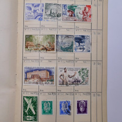 Colonies Françaises lot de +2000 timbres en 14 carnets à choix.