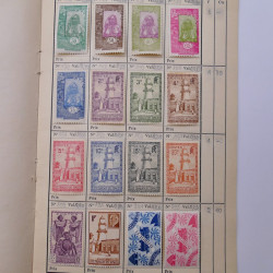 Colonies Françaises lot de +2000 timbres en 14 carnets à choix.