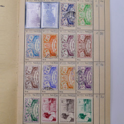 Colonies Françaises lot de +2000 timbres en 14 carnets à choix.