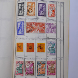 Colonies Françaises lot de +2000 timbres en 14 carnets à choix.