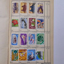 Colonies Françaises lot de +2000 timbres en 14 carnets à choix.