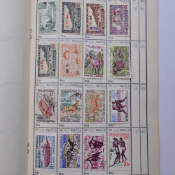 Colonies Françaises lot de +2000 timbres en 14 carnets à choix.