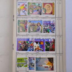 Colonies Françaises lot de +2000 timbres en 14 carnets à choix.