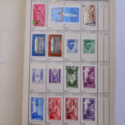 Colonies Françaises lot de +2000 timbres en 14 carnets à choix.