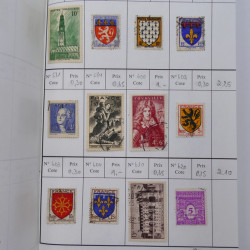 France lot de +2500 timbres 1860-2001 en 16 carnet à choix.