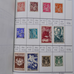 France lot de +2500 timbres 1860-2001 en 16 carnet à choix.