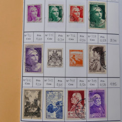 France lot de +2500 timbres 1860-2001 en 16 carnet à choix.