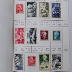 France lot de +2500 timbres 1860-2001 en 16 carnet à choix.