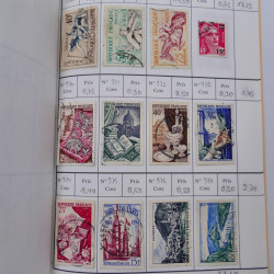 France lot de +2500 timbres 1860-2001 en 16 carnet à choix.