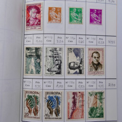France lot de +2500 timbres 1860-2001 en 16 carnet à choix.