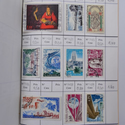 France lot de +2500 timbres 1860-2001 en 16 carnet à choix.