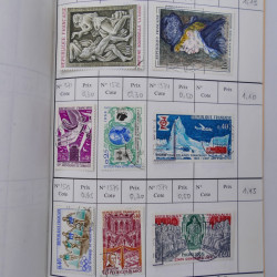 France lot de +2500 timbres 1860-2001 en 16 carnet à choix.