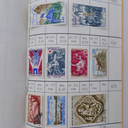 France lot de +2500 timbres 1860-2001 en 16 carnet à choix.