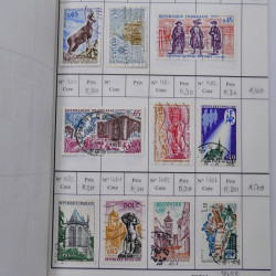France lot de +2500 timbres 1860-2001 en 16 carnet à choix.