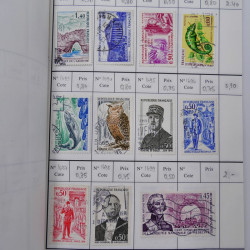 France lot de +2500 timbres 1860-2001 en 16 carnet à choix.