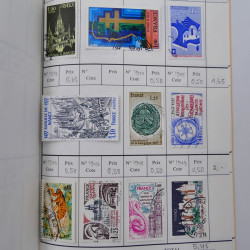 France lot de +2500 timbres 1860-2001 en 16 carnet à choix.