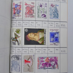 France lot de +2500 timbres 1860-2001 en 16 carnet à choix.