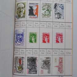 France lot de +2500 timbres 1860-2001 en 16 carnet à choix.