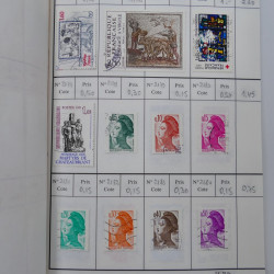 France lot de +2500 timbres 1860-2001 en 16 carnet à choix.