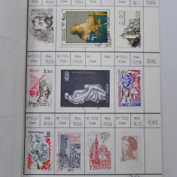 France lot de +2500 timbres 1860-2001 en 16 carnet à choix.