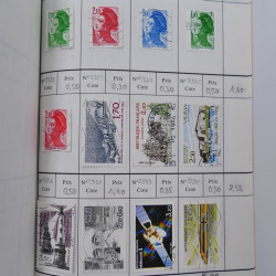 France lot de +2500 timbres 1860-2001 en 16 carnet à choix.