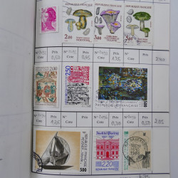 France lot de +2500 timbres 1860-2001 en 16 carnet à choix.