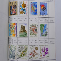France lot de +2500 timbres 1860-2001 en 16 carnet à choix.