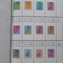 France lot de +2500 timbres 1860-2001 en 16 carnet à choix.