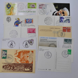 France lots de lettres, entiers du 20ème siècle neufs et oblitérés dans une boite.
