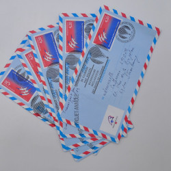 France lot d'entiers postaux et divers cachets pour revente en une boite.