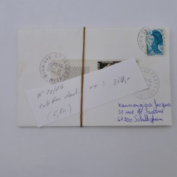France lot d'entiers postaux et divers cachets pour revente en une boite.