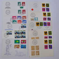 Suisse lot de +200 enveloppes premier jour FDC 1963-1983 en une boite.