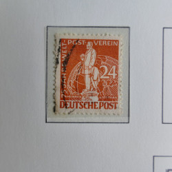 Collection timbres d'Allemagne Berlin 1948-1990 en album lux. Collection timbres d'Allemagne Berlin 1948-1990 en album lux.