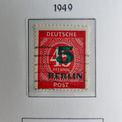 Collection timbres d'Allemagne Berlin 1948-1990 en album lux. Collection timbres d'Allemagne Berlin 1948-1990 en album lux.