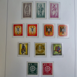 Collection timbres d'Allemagne Berlin 1948-1990 en album lux. Collection timbres d'Allemagne Berlin 1948-1990 en album lux.