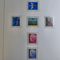 Collection timbres d'Allemagne Berlin 1948-1990 en album lux. Collection timbres d'Allemagne Berlin 1948-1990 en album lux.