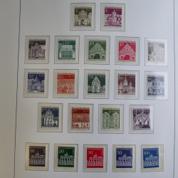Collection timbres d'Allemagne Berlin 1948-1990 en album lux. Collection timbres d'Allemagne Berlin 1948-1990 en album lux.