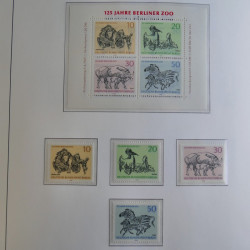 Collection timbres d'Allemagne Berlin 1948-1990 en album lux. Collection timbres d'Allemagne Berlin 1948-1990 en album lux.