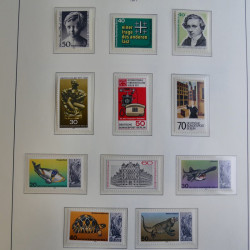 Collection timbres d'Allemagne Berlin 1948-1990 en album lux. Collection timbres d'Allemagne Berlin 1948-1990 en album lux.