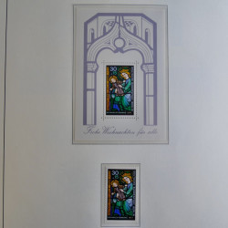 Collection timbres d'Allemagne Berlin 1948-1990 en album lux. Collection timbres d'Allemagne Berlin 1948-1990 en album lux.