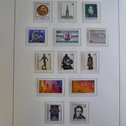 Collection timbres d'Allemagne Berlin 1948-1990 en album lux. Collection timbres d'Allemagne Berlin 1948-1990 en album lux.