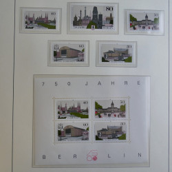 Collection timbres d'Allemagne Berlin 1948-1990 en album lux. Collection timbres d'Allemagne Berlin 1948-1990 en album lux.