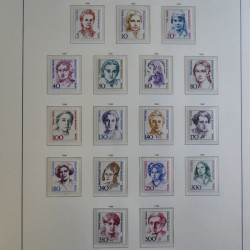 Collection timbres d'Allemagne Berlin 1948-1990 en album lux. Collection timbres d'Allemagne Berlin 1948-1990 en album lux.