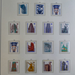 Collection timbres d'Allemagne Berlin 1948-1990 en album lux. Collection timbres d'Allemagne Berlin 1948-1990 en album lux.